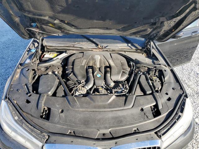 BMW 7 Series Xi Image 7