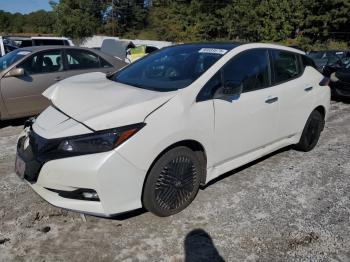  Salvage Nissan LEAF