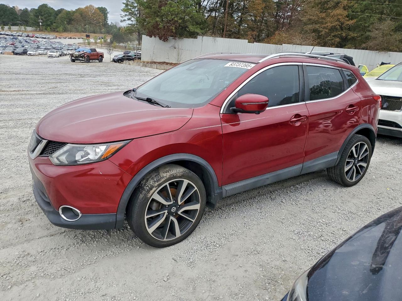 Nissan Rogue S Image 1
