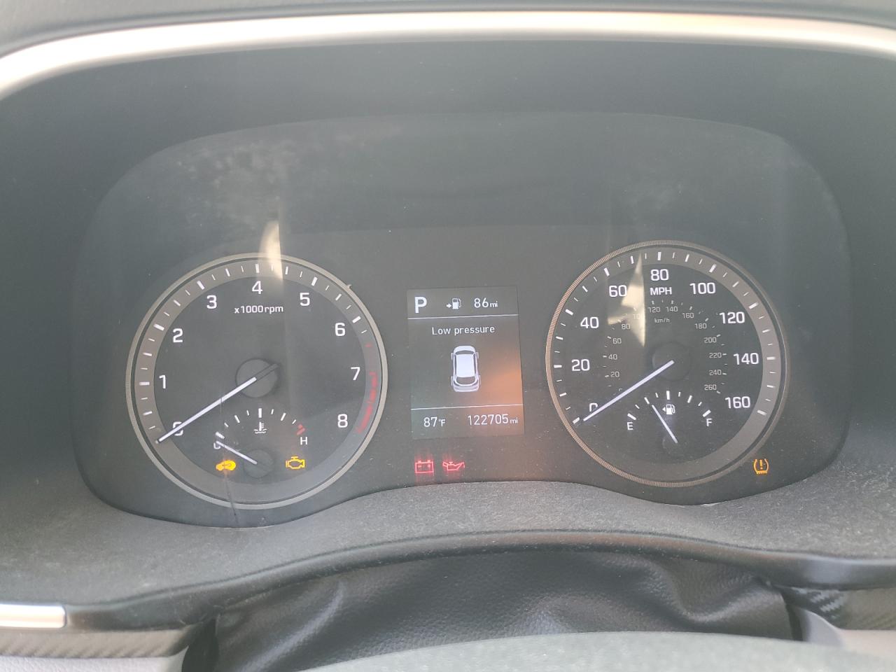 Hyundai TUCSON Limited Image 12