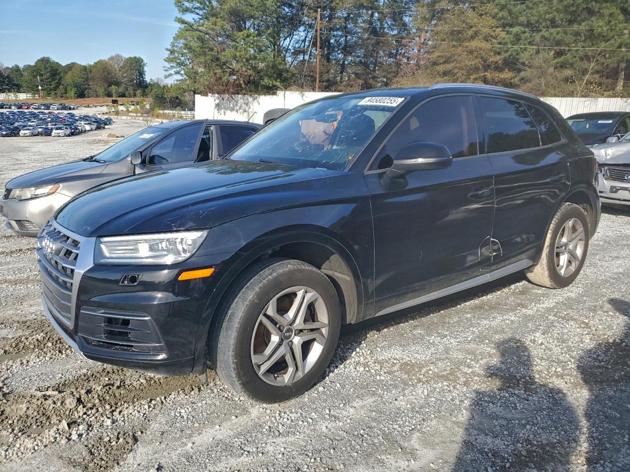 Audi Q5 Premium Image 1