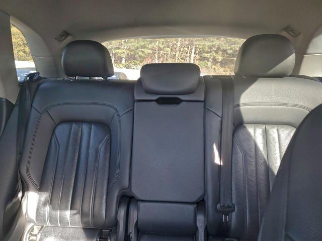 Audi Q5 Premium Image 10