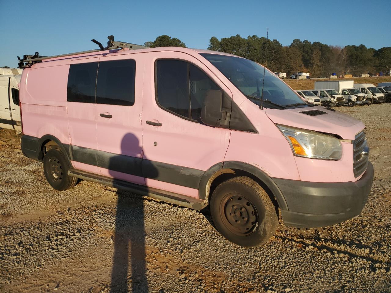 Ford Transit T-250 Image 13
