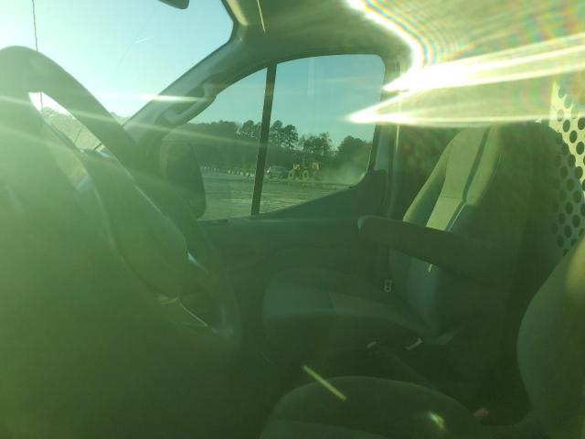 Ford Transit T-250 Image 6