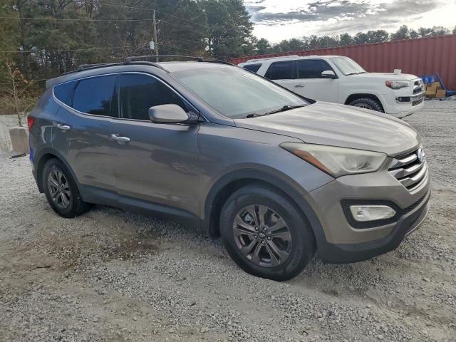 Hyundai SANTA FE Image 10