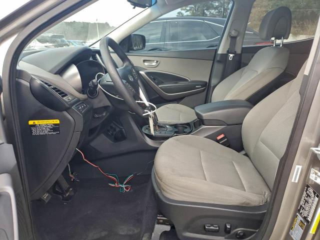 Hyundai SANTA FE Image 4