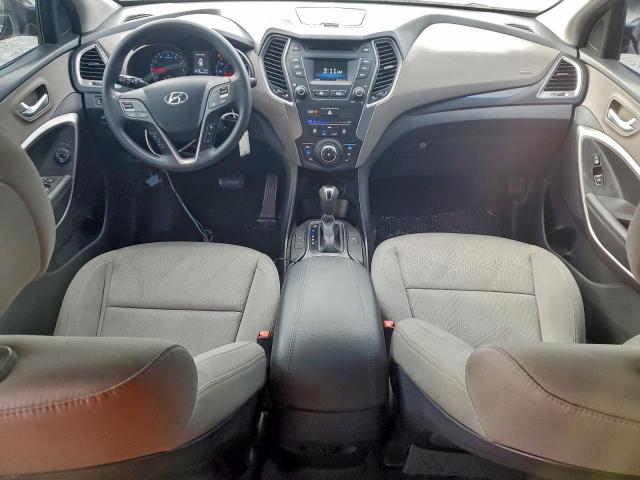 Hyundai SANTA FE Image 8