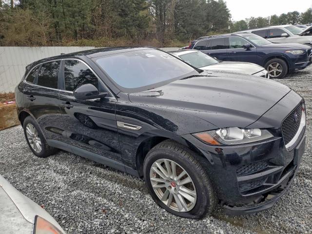 Jaguar F-PACE Prestige Image 9
