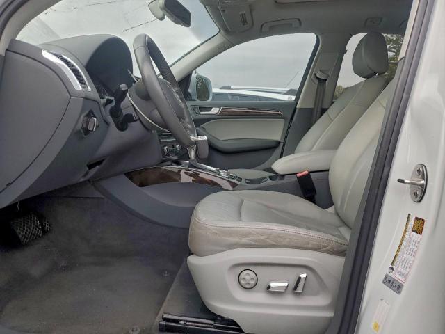 Audi Q5 Premium Plus Image 4