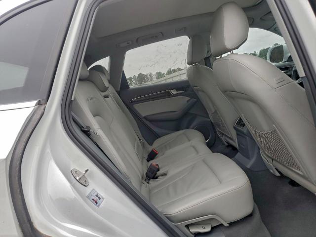 Audi Q5 Premium Plus Image 10