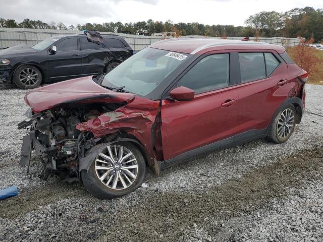  Salvage Nissan Kicks