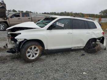  Salvage Toyota Highlander