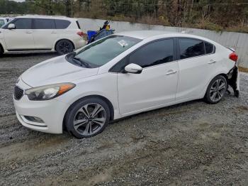  Salvage Kia Forte