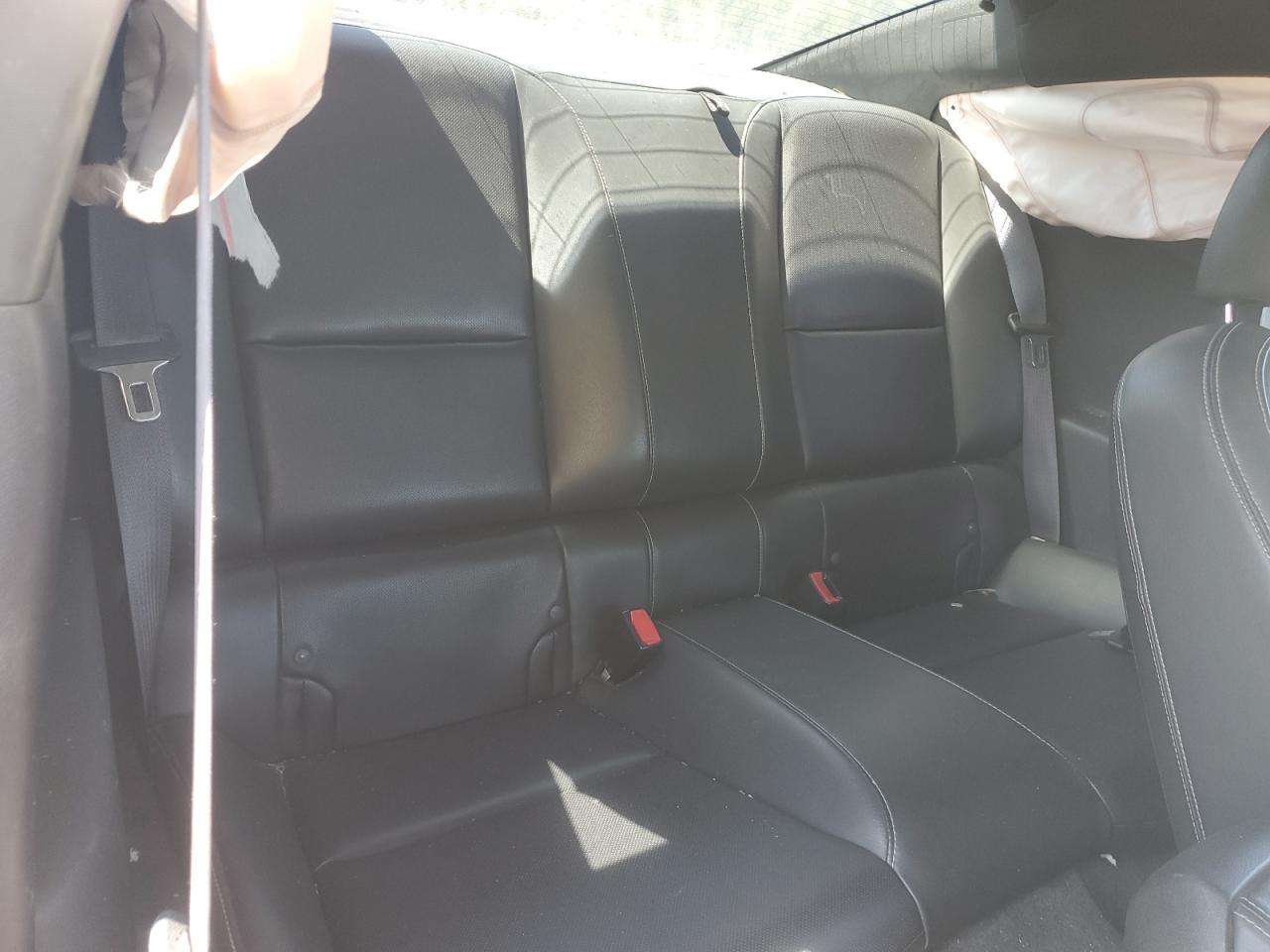 Chevrolet Camaro Lt Image 6