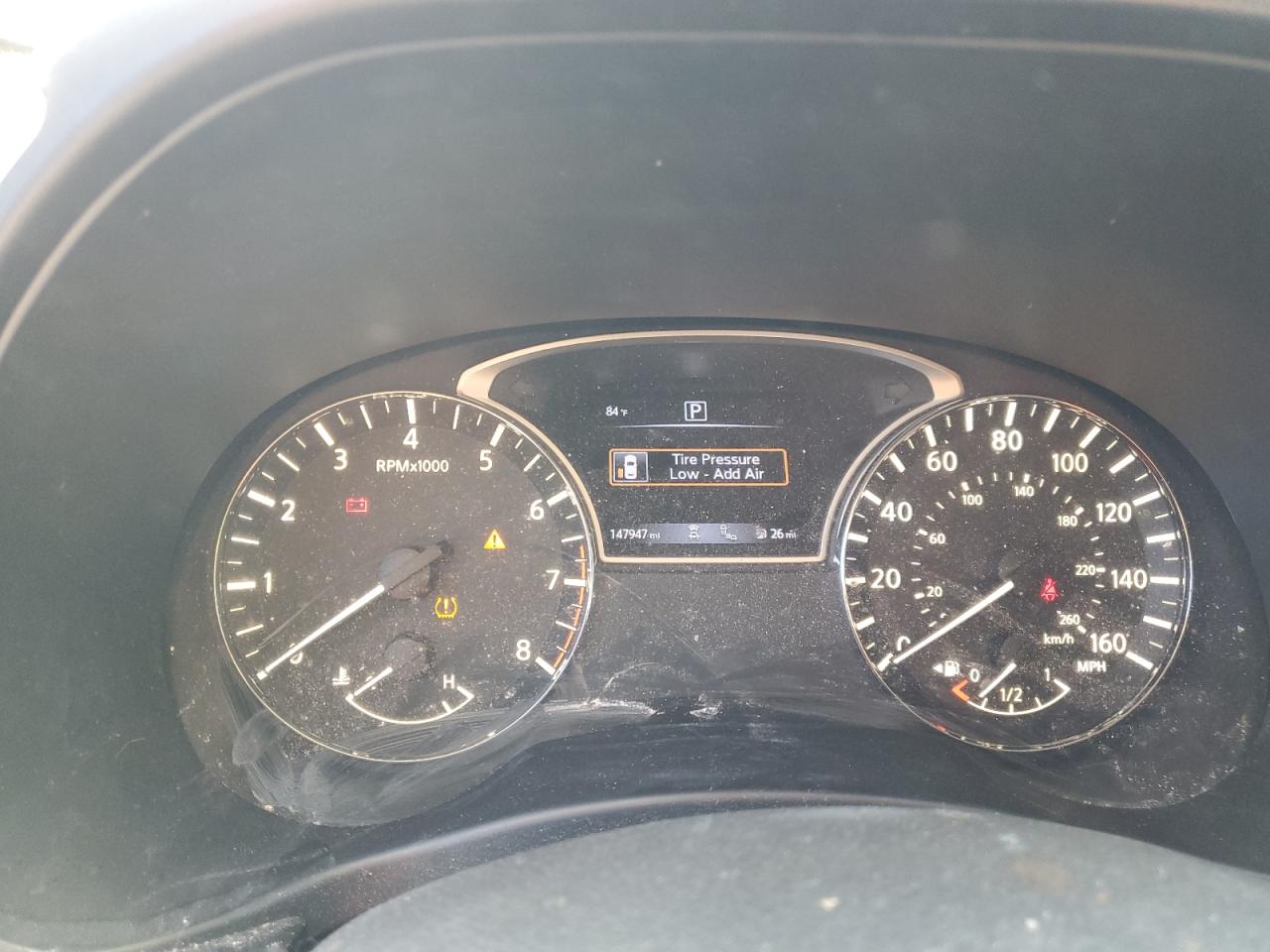 Nissan Pathfinder S Image 10