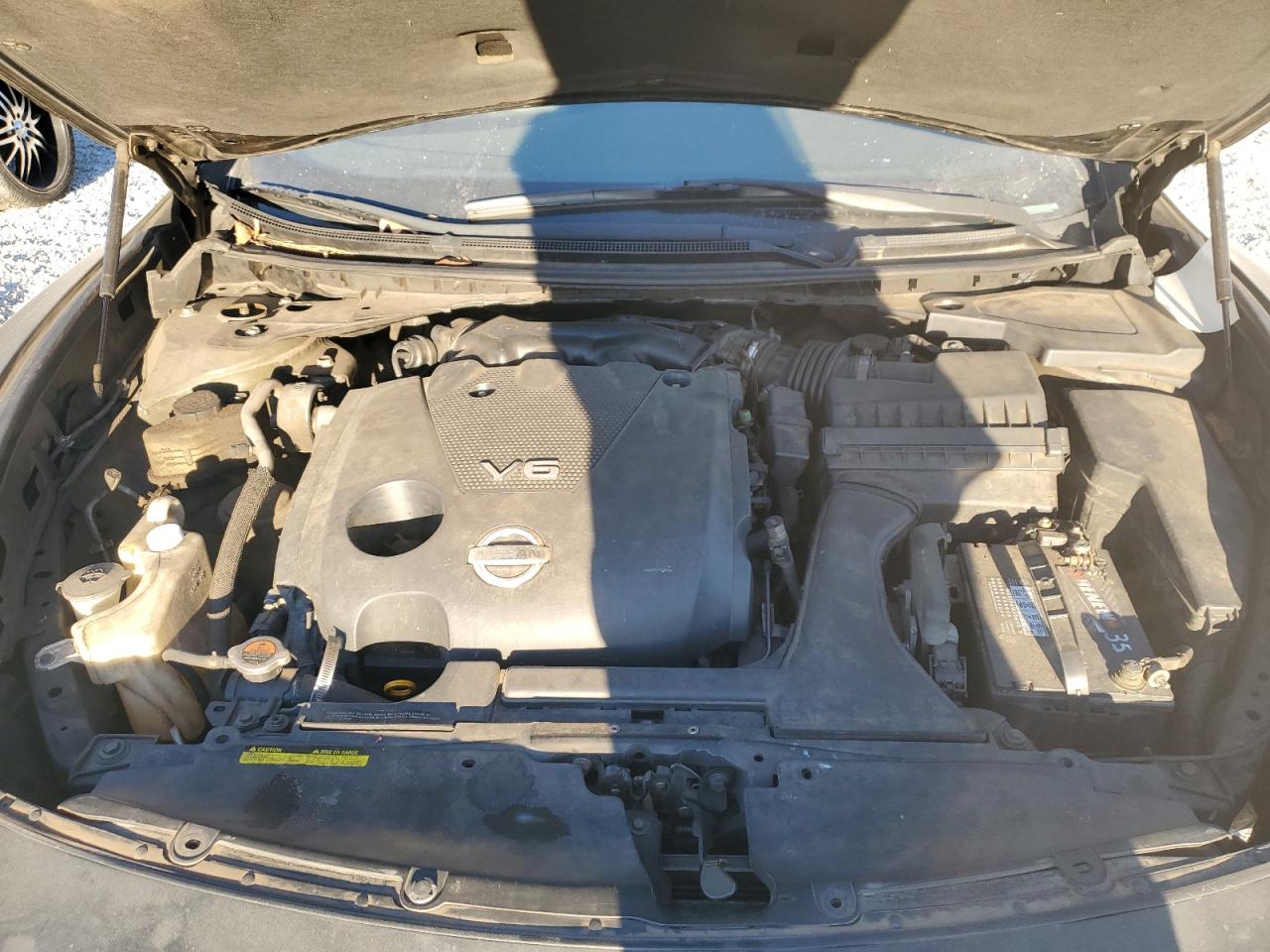 Nissan Maxima S Image 6