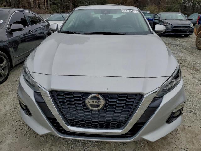 Nissan Altima Sv Image 7