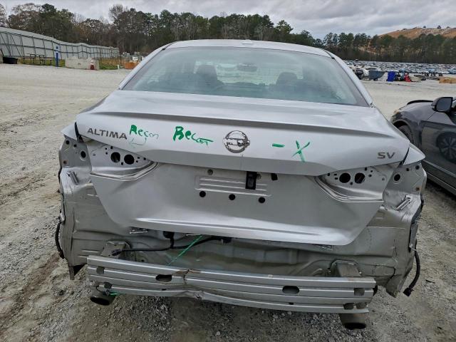 Nissan Altima Sv Image 4