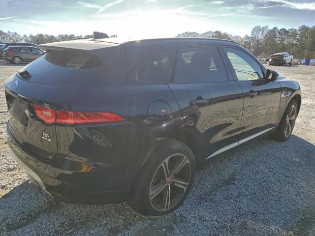Jaguar F-PACE S Image 11