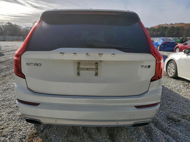 Volvo XC90 T6 Image 6