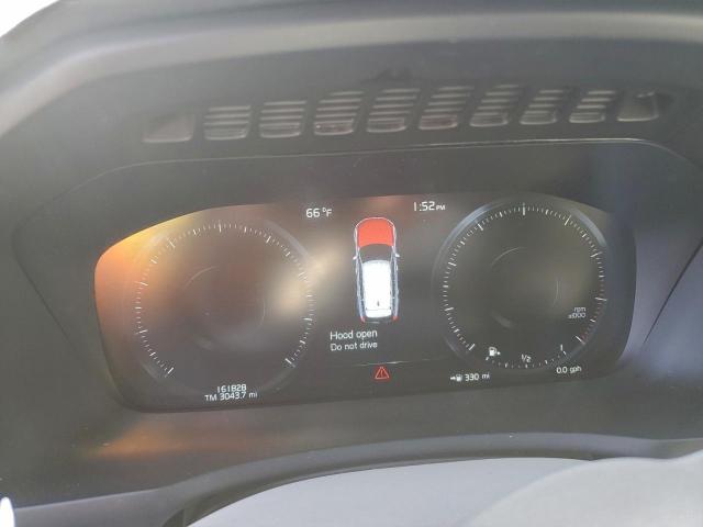 Volvo XC90 T6 Image 13