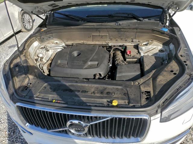 Volvo XC90 T6 Image 10