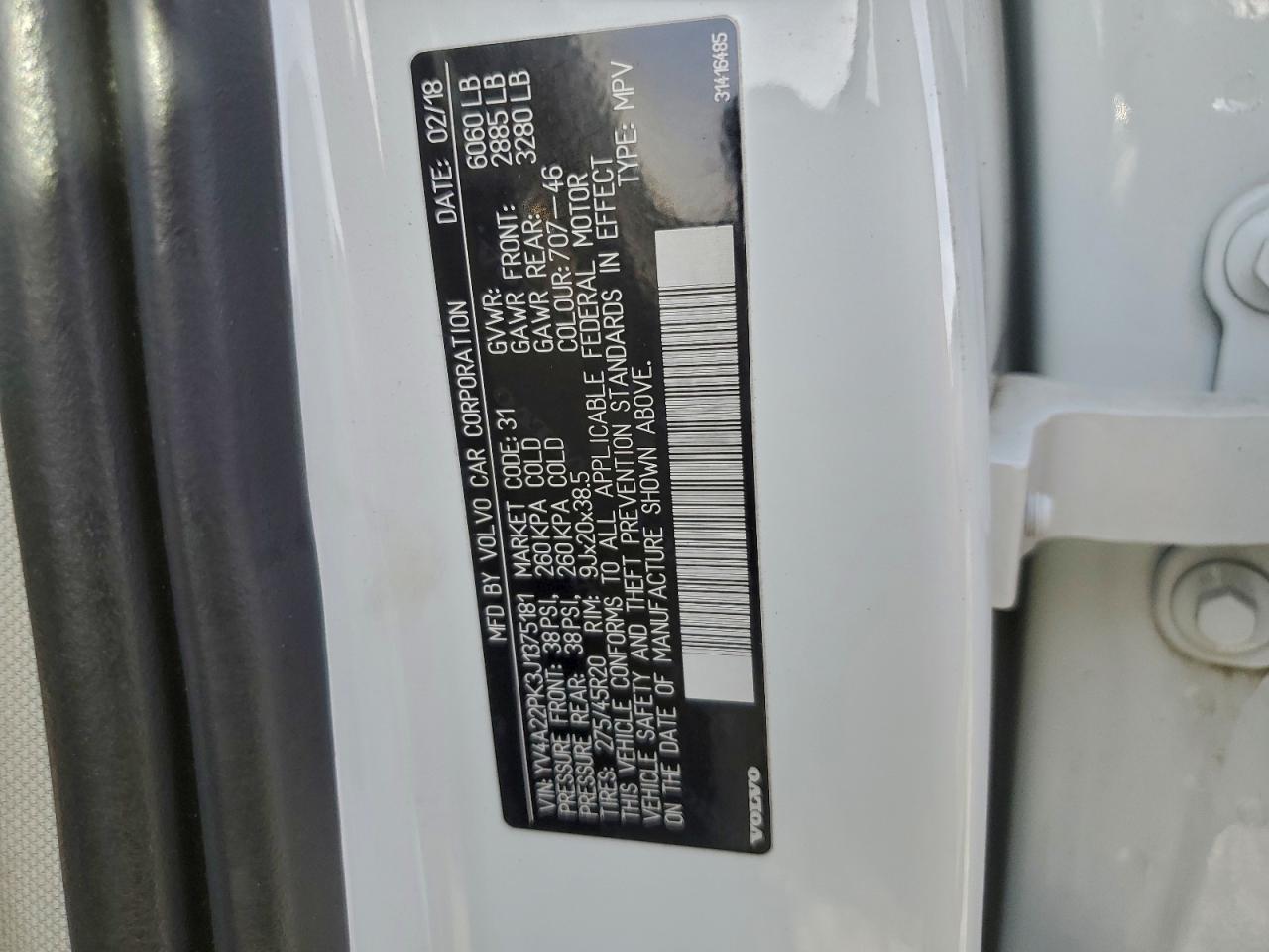 Volvo XC90 T6 Image 9