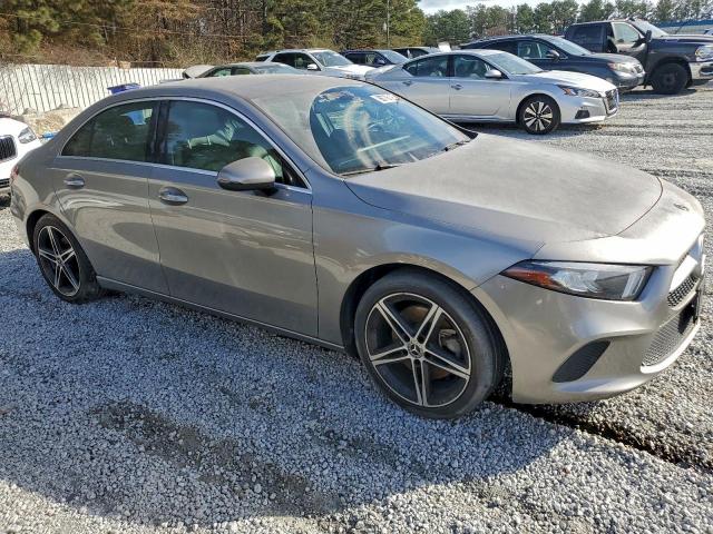 Mercedes-Benz A-Class 220 Image 3