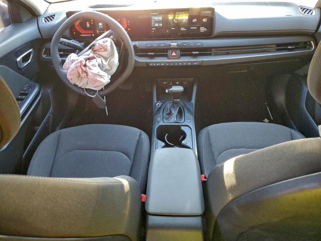 Kia K4 Lx Lx Image 6