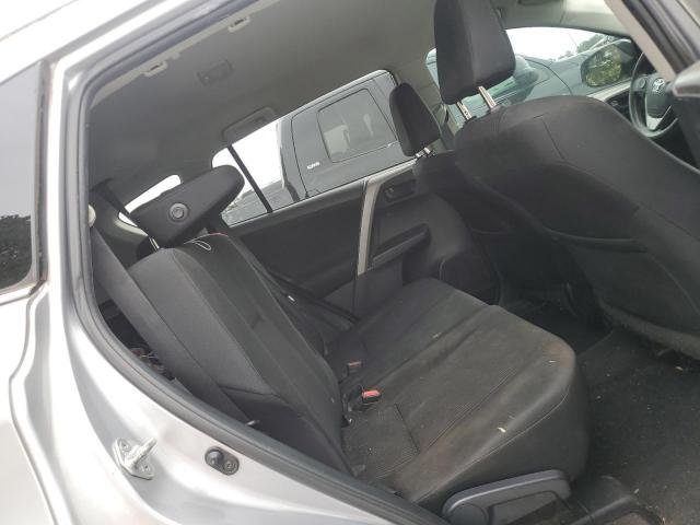 Toyota RAV4 Le Image 7