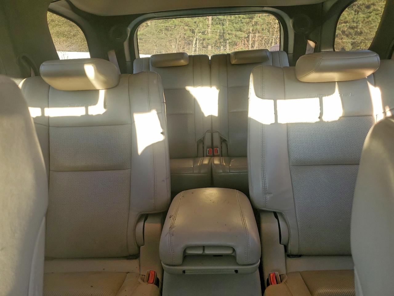 Dodge Durango Citadel Image 5