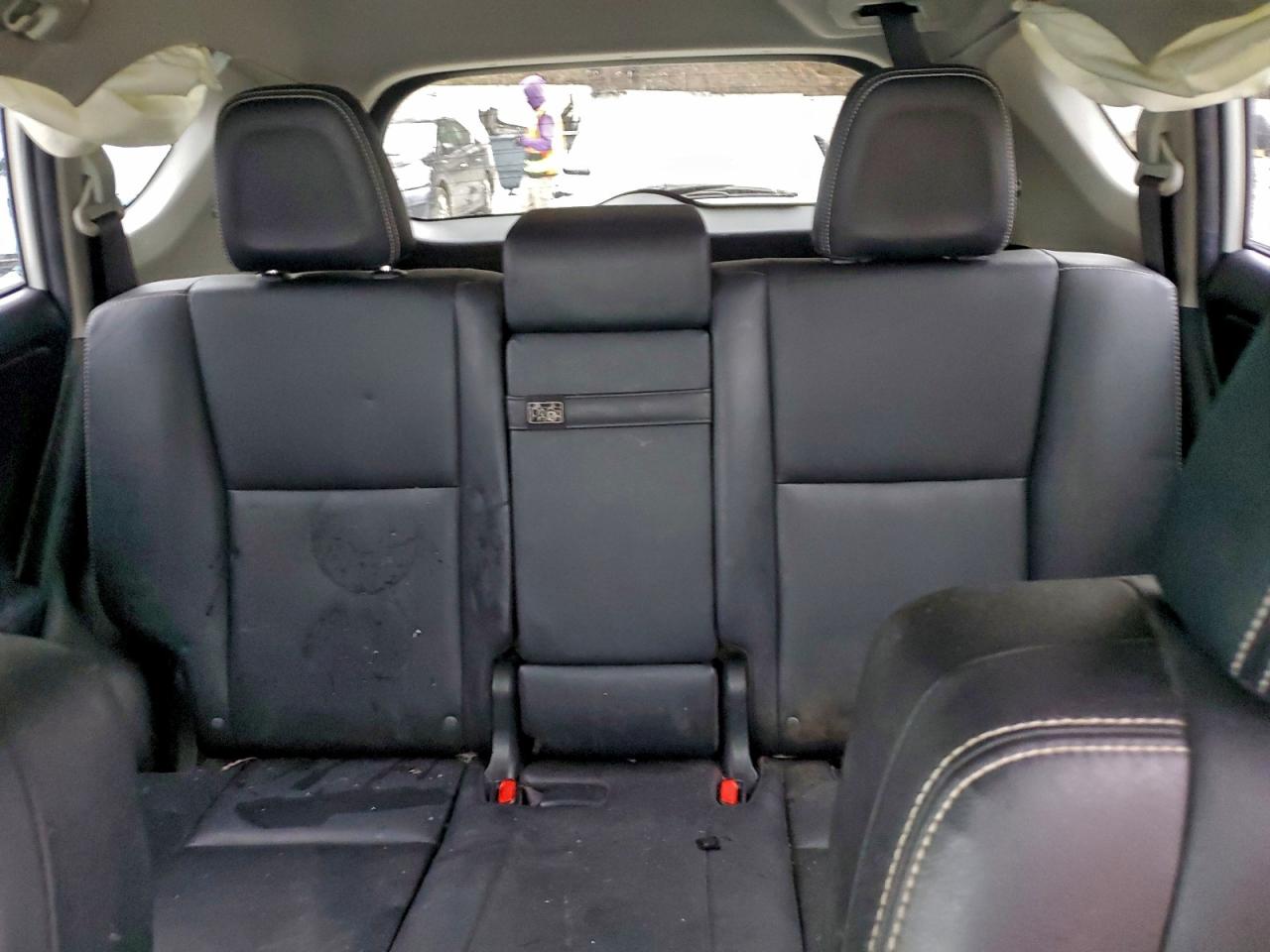 Toyota RAV4 Limited Image 6