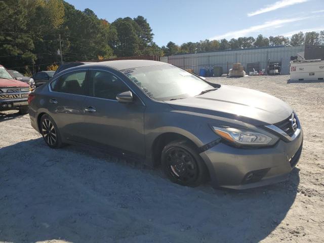 Nissan Altima 2.5 Image 5