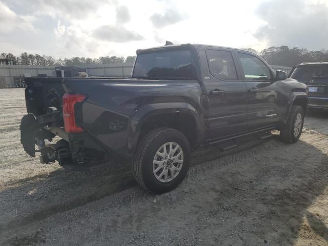 Toyota Tacoma Double Cab Image 10