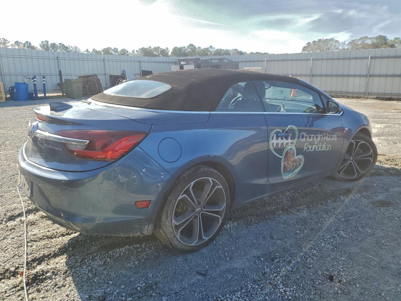 Buick Cascada Image 3