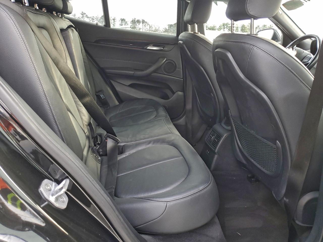 BMW X Series Xdrive28i Image 13