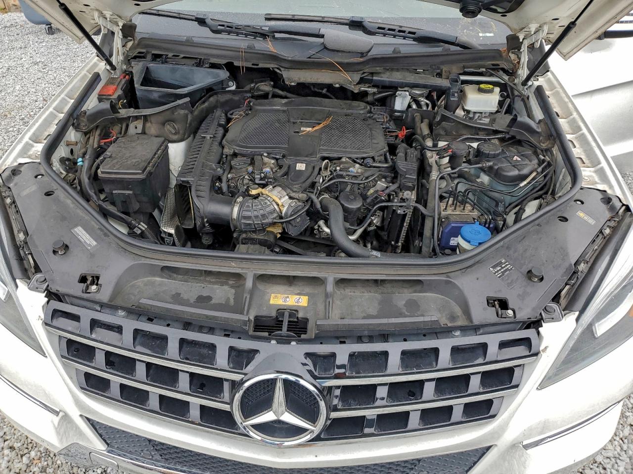 Mercedes-Benz M-Class 350 4matic Image 11