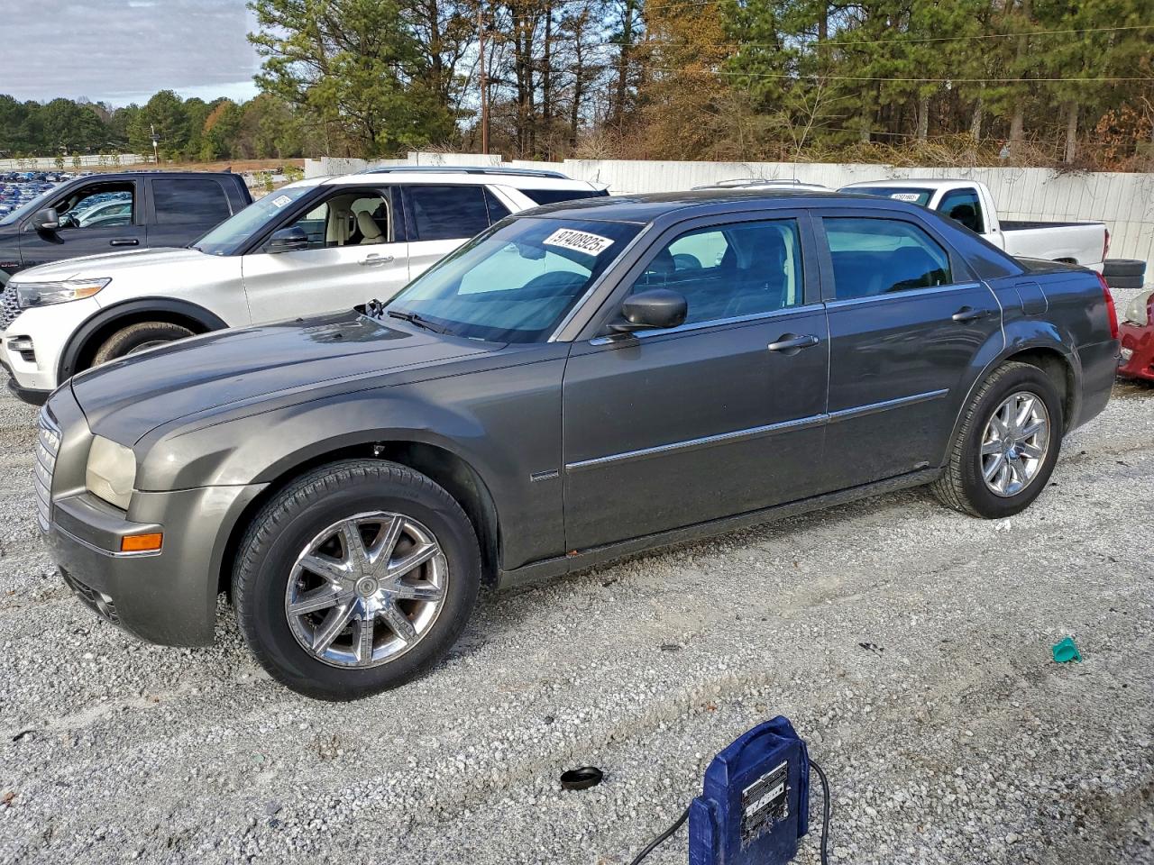 Chrysler 300 Touring Image 1