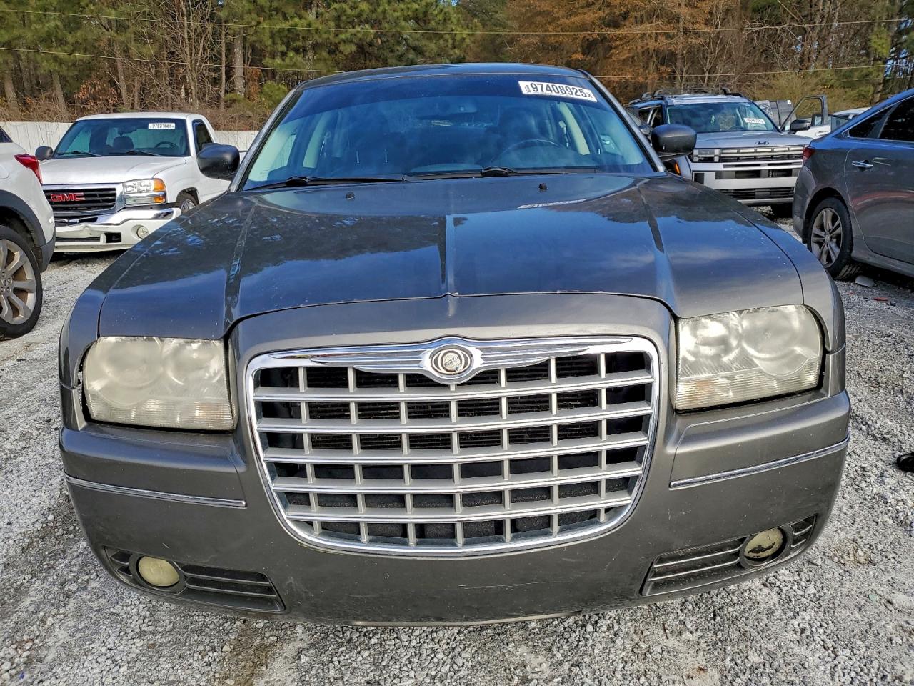 Chrysler 300 Touring Image 9