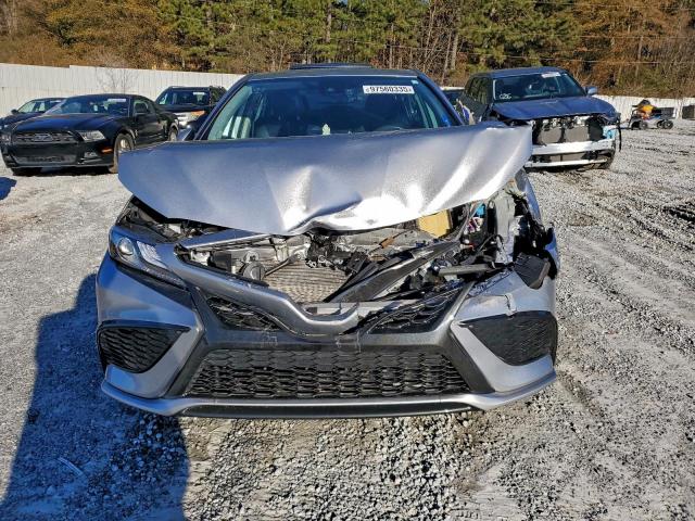 Toyota Camry Xse Image 5