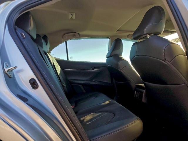 Toyota Camry Xse Image 11