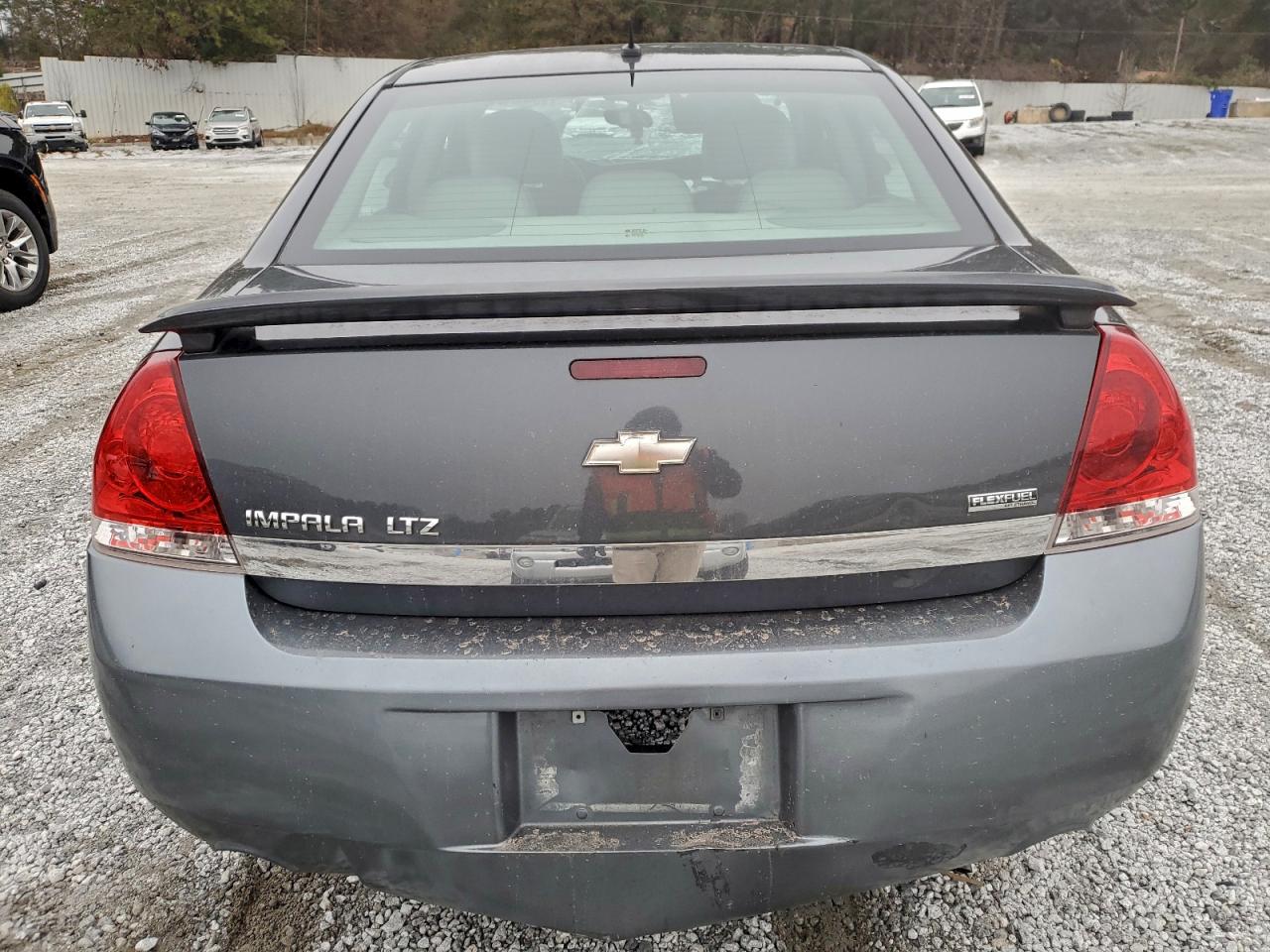 Chevrolet Impala Ltz Image 2