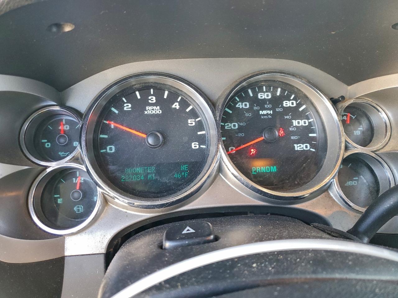 Chevrolet Silverado C1500 Lt Image 7