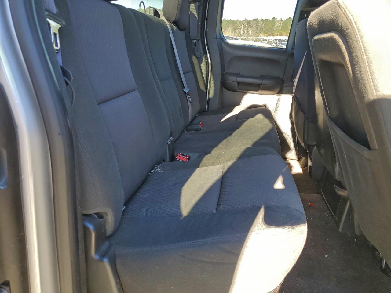 Chevrolet Silverado C1500 Lt Image 12