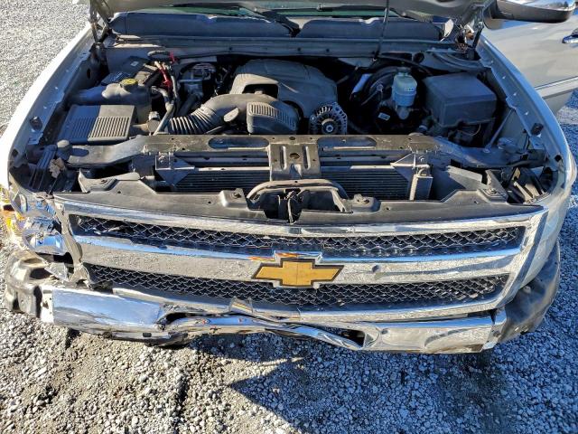 Chevrolet Silverado C1500 Lt Image 2