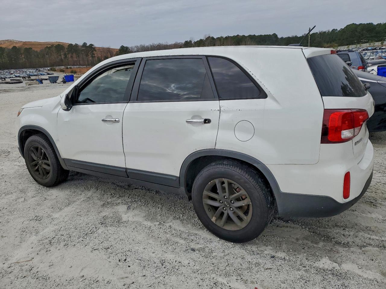 Kia Sorento Lx Image 2
