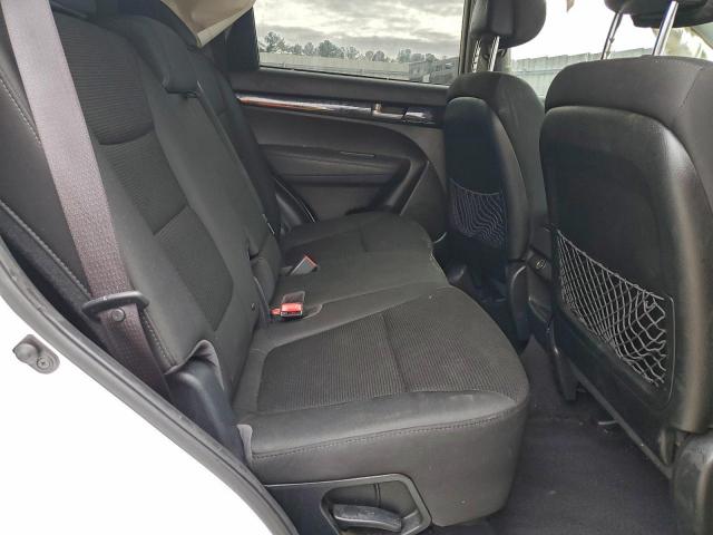 Kia Sorento Lx Image 12