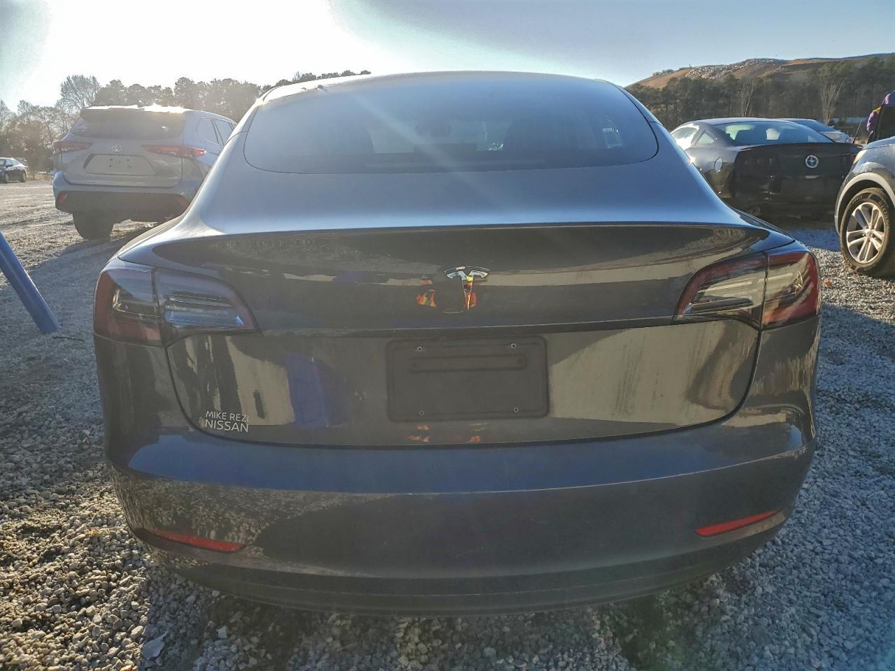 Tesla Model 3 Image 12