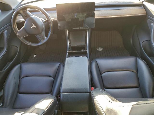 Tesla Model 3 Image 6