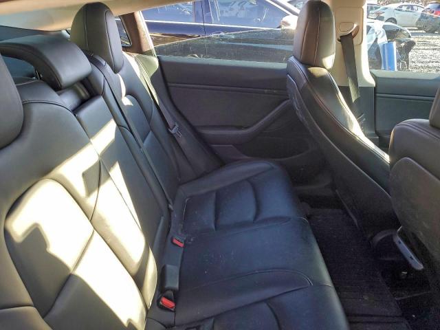 Tesla Model 3 Image 2